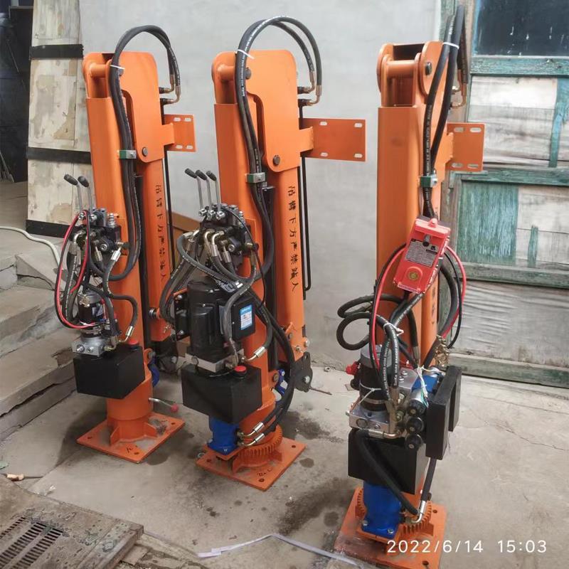 吉安乡重汽蓝牌随车吊 3.2吨 国六动力强 液压驱动 农用自卸起重机